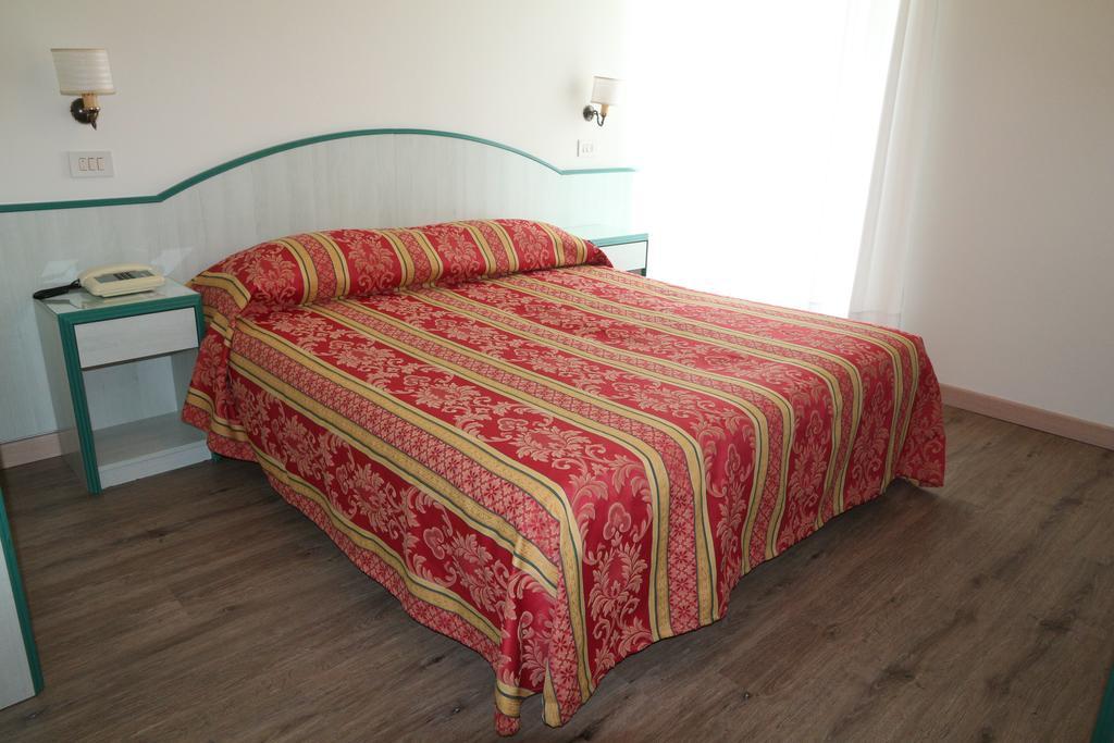 Hotel San Marco Λινιάνο Σαμπιαντόρο Εξωτερικό φωτογραφία
