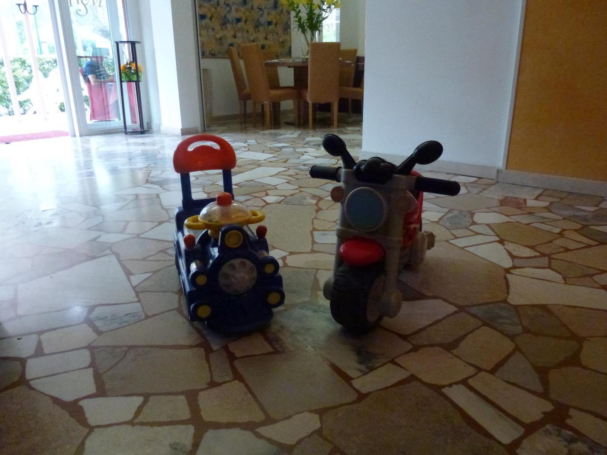 Hotel San Marco Λινιάνο Σαμπιαντόρο Εξωτερικό φωτογραφία