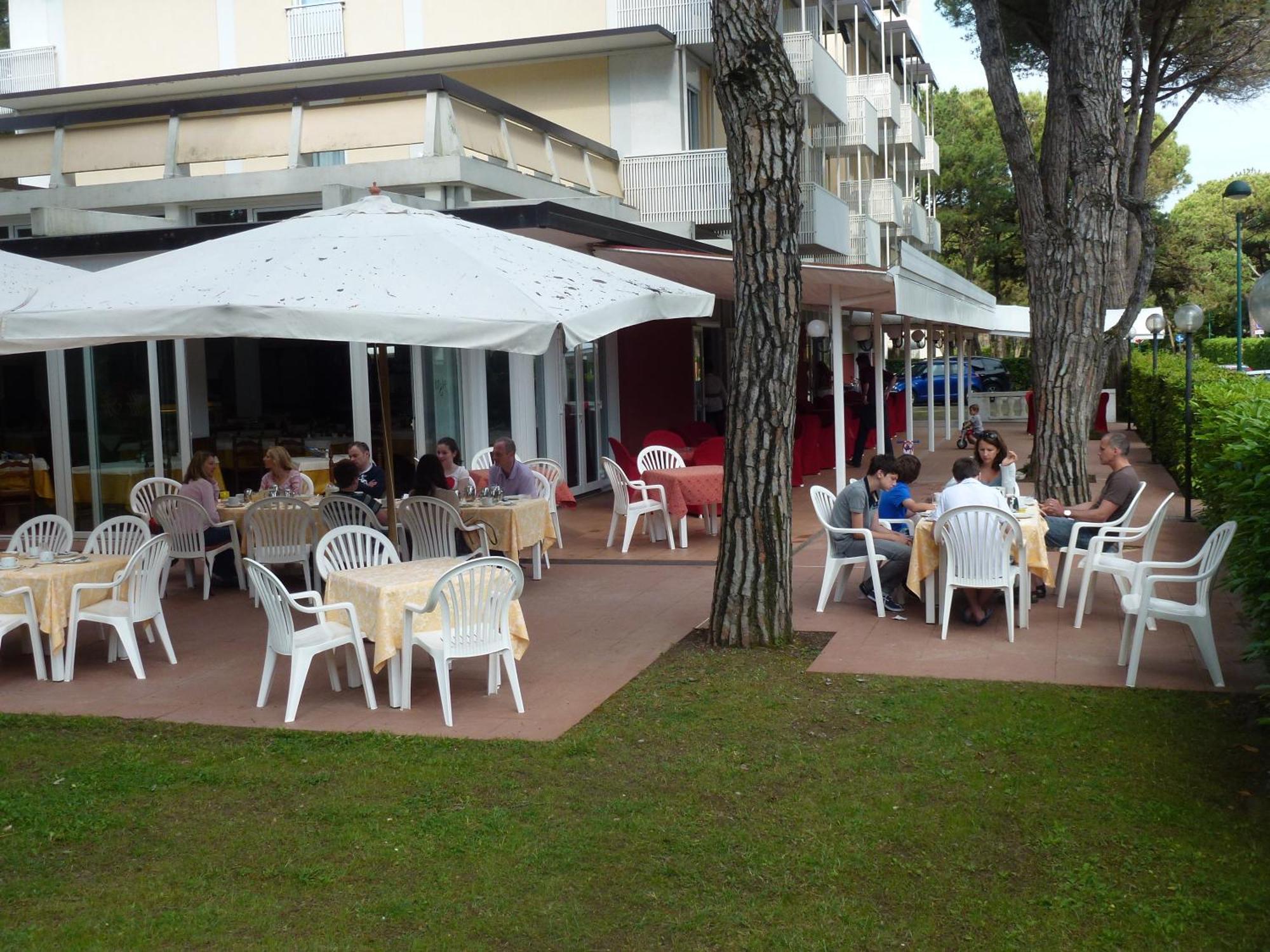 Hotel San Marco Λινιάνο Σαμπιαντόρο Εξωτερικό φωτογραφία